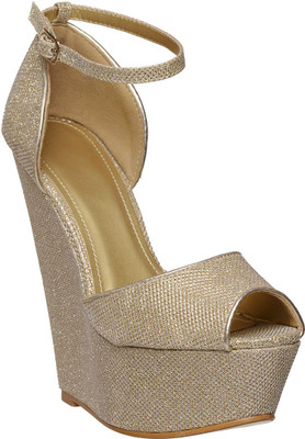 

Flat n Heels Women Gold Wedges