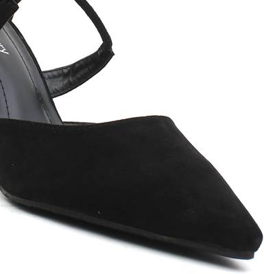 Shuberry Women Black Heels