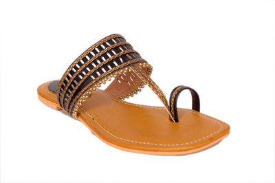 

Studio 9 Women Black Flats