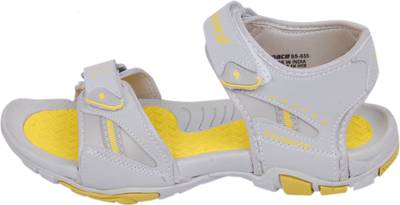 Gowell Men Yellow Sandals