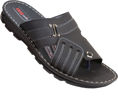 

VKC Men Black Flats