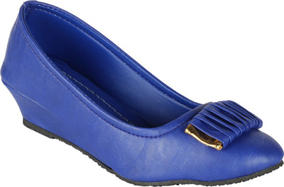 

Tryfeet Women Blue Wedges
