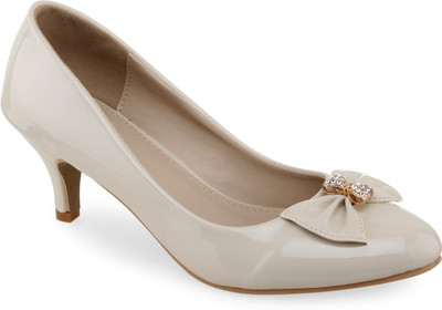 

Shuz Touch Women BEIGE Heels