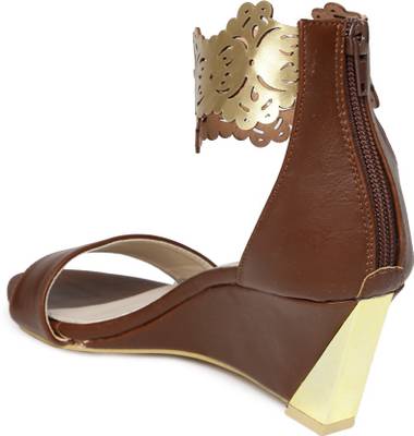 Dressberry Women Black Heels