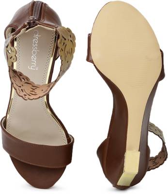 Dressberry Women Black Heels