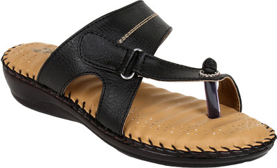 

Niremo Women black Flats