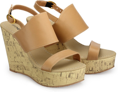 

Nell Women Beige Wedges