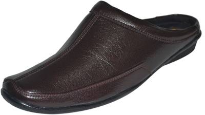 Strive Men Black Sandals