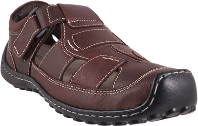 

Metro Men 23,Tan Sandals