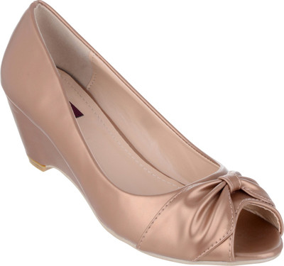 

Shuz Touch Women CHAMPAGNE Heels