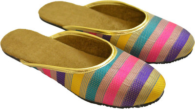 

Myra Women Multi Flats