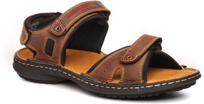 

Pavers England Men BROWN Sports Sandals