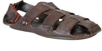 

ESTD. 1977 Men Brown Sandals