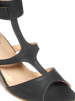 Meriggiare Women Black Heels