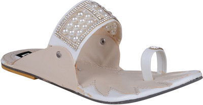 

DICY Women White Flats