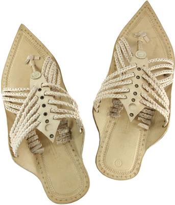 eKolhapuri Men Yellow Sandals