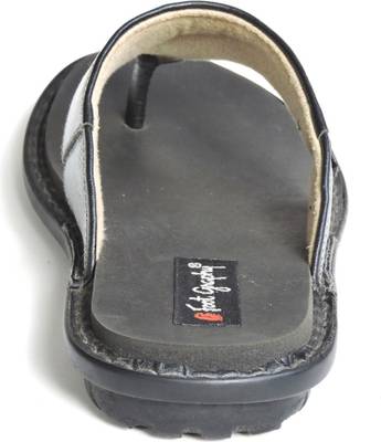 Foot graphy online chappals