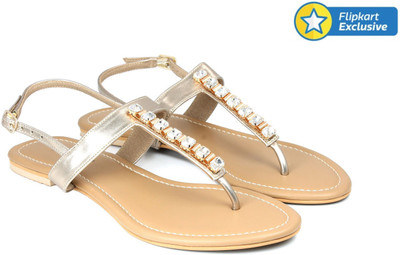 

Inc.5 Women GOLD Flats