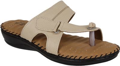 

Niremo Women Cream Flats