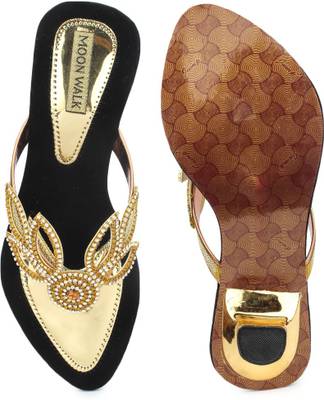 Moonwalk Women Red Heels