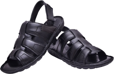 

Bxxy Men Black Casual