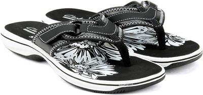 

Clarks Women Black Synthetic Sports Sandals