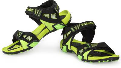 Corpus Men Black::Green Sandals