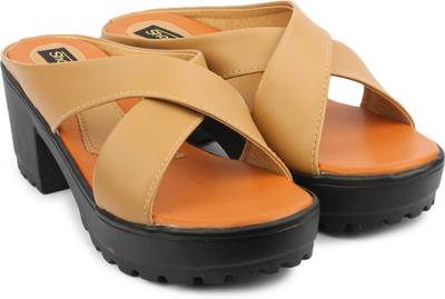 Shoetopia Women Cream Heels