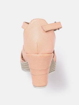 Dressberry Women Orange Heels