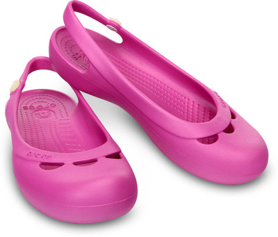 

Crocs Women Pink Flats