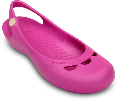 

Crocs Women Pink Flats