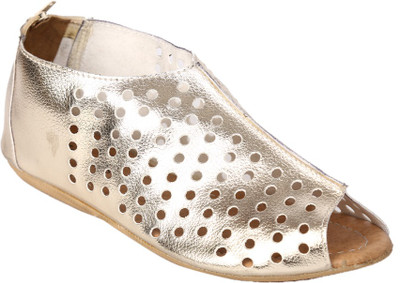 

Jade Women Gold Flats
