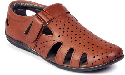 

Levanse Men Brown Sandals