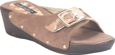 Funku Fashion Women Tan Wedges