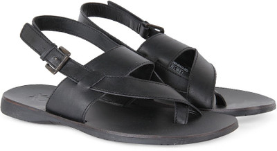 

United Colors of Benetton Men 902 Flats
