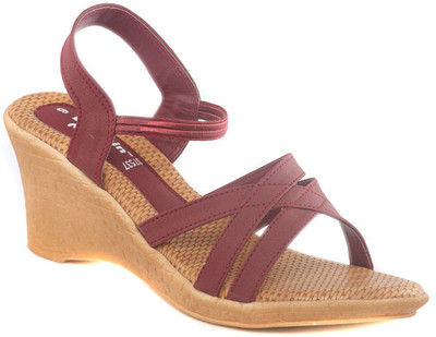 

Dolphin Miles Women Maroon Wedges