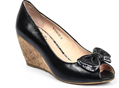 

Pavers England Girls Wedges(Black