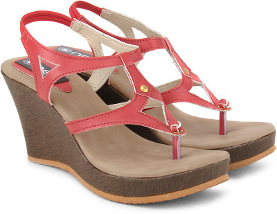 

Nell Women Red Wedges
