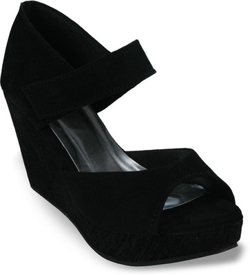 

Studio 9 Women Black Wedges