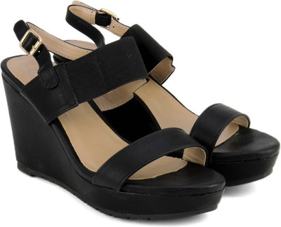 

Pavers England Women BLACK Flats