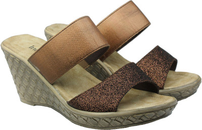 

Inc.5 Women BRONZE Wedges