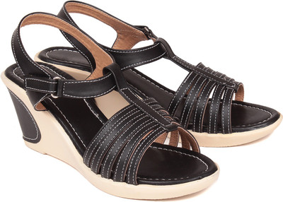 

Bare Soles Women Black Wedges