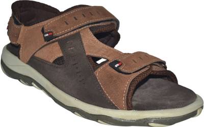 Strive Men Chekku Sandals