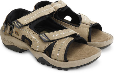 

Woodland Men Khaki Sports Sandals