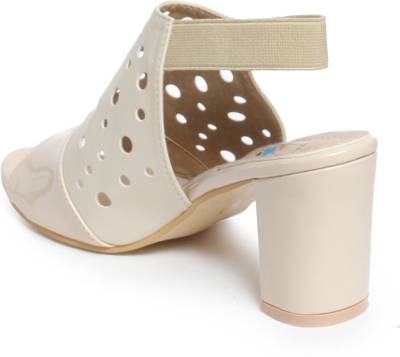 Meriggiare Women Black Heels