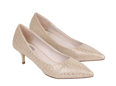 

Ilo Women Beige Heels