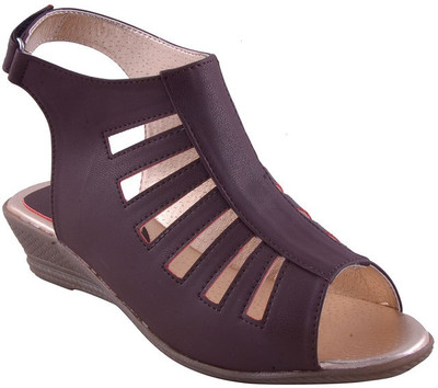 

Adorn Women Brown Wedges