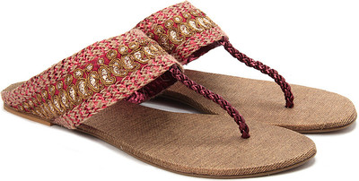 

Inc.5 Women Maroon Flats
