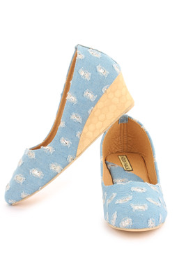 

Moonwalk Women Sky Blue Wedges