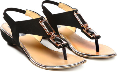

Nell Women Black Flats